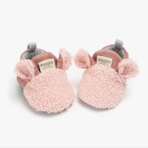 NWOT Pink Fuzzy Toddler Slippers